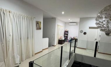 Casa en alquiler anual al lago central en Muelles Puertos del Lago