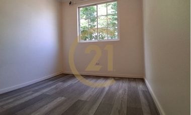 Se arrienda casa en Huechuraba en condominio