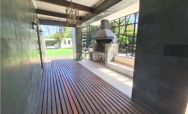 Arriendo Linda casa en Piedra Roja (DC)