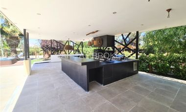 Arriendo Linda casa en Piedra Roja (DC)
