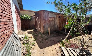 Terreno en Illapel central 631m2 casa de 40m2 zona comercial