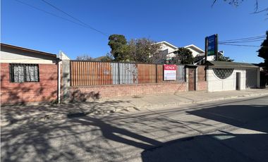 Terreno en Illapel central 631m2 casa de 40m2 zona comercial