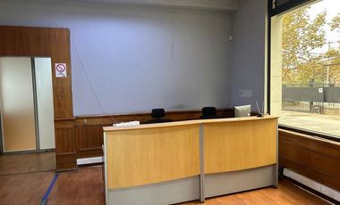 Local Comercial en Venta en SANTA MARIA ESQUINA ALBERTO REYES