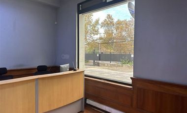 Local Comercial en Venta en SANTA MARIA ESQUINA ALBERTO REYES