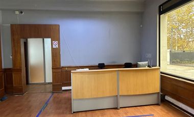Local Comercial en Venta en SANTA MARIA ESQUINA ALBERTO REYES