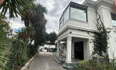 Local Comercial en Venta en SANTA MARIA ESQUINA ALBERTO REYES