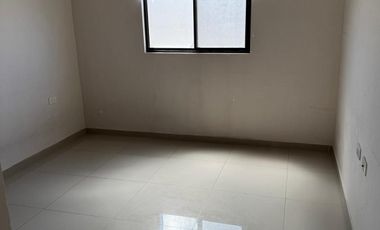 casa sin amueblar en privanzas del campestre