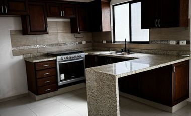 casa sin amueblar en privanzas del campestre