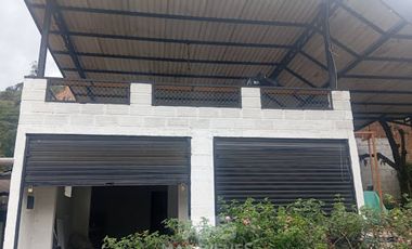 Arriendo/Venta de LOCALES en COPACABANA