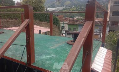 Arriendo/Venta de LOCALES en COPACABANA
