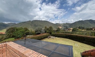 En venta hermosa casa en Macadamia, La Calera