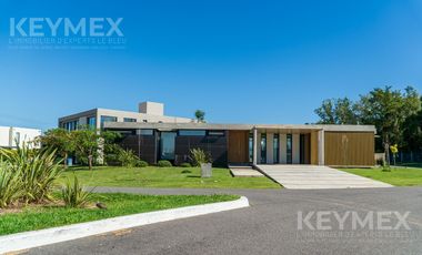 Venta casa en  Altos de Campo Grande