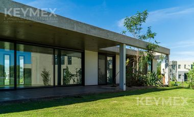 Venta casa en  Altos de Campo Grande