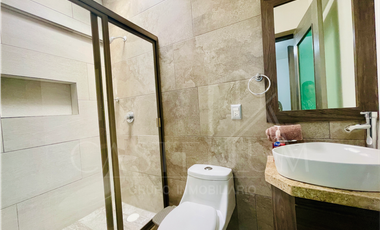 Casa con alberca en venta en Jiutepec, Morelos