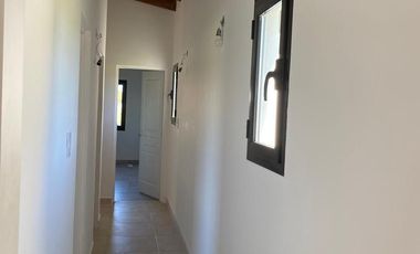 Casa en venta - 3 Dormitorios 1 Baño - 1.239Mts2 - San Miguel del Monte