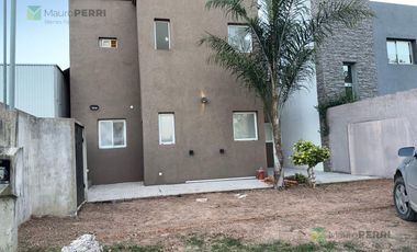 Casa en Sicardi calle 19 entre 652 y 653