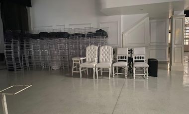 Edificio Comercial en estrategica ubicacion de Lomas de Zamora /  Temperley