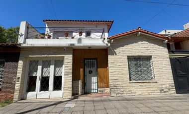 Chalet de 6 ambientes en venta en Haedo