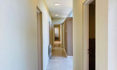 Casa en venta - 3 Dormitorios 2 Baños - 1.300Mts2 - Pinamar