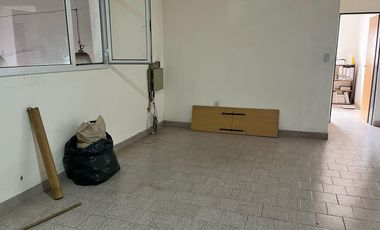Galpón en  Venta