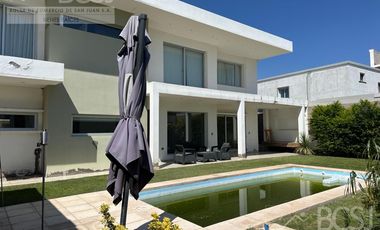 Casa - Rivadavia