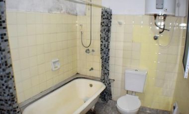 Departamento en venta - 2 Dormitorios 2 Baños - 126Mts2 - San Telmo