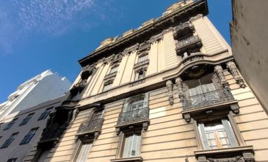 Departamento en venta - 2 Dormitorios 2 Baños - 126Mts2 - San Telmo