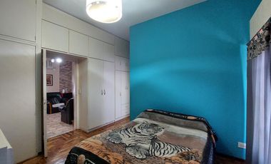 2 Casas en Monte Chingolo venta