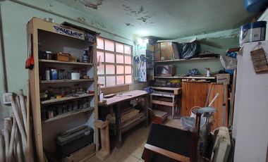 2 Casas en Monte Chingolo venta