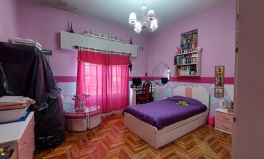 2 Casas en Monte Chingolo venta