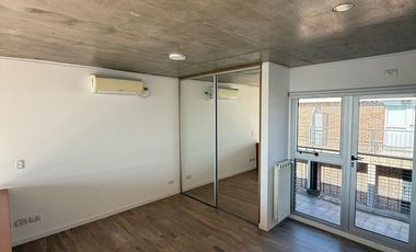 Departamento duplex en Vicente Lopez a una cuadra de Av. Libertador