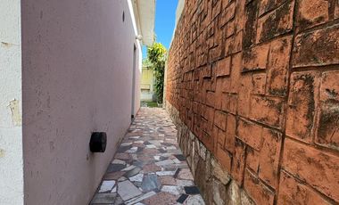 CASA EN VENTA APTA CREDITO Z/ SAENZ PEÑA