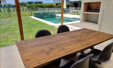 Casa Estilo contemporaneo en2 Plantas,  Puertos del Lago Escobar - Pileta con cascada