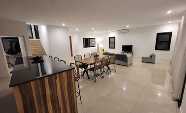 Casa Estilo contemporaneo en2 Plantas,  Puertos del Lago Escobar - Pileta con cascada