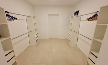 Casa Estilo contemporaneo en2 Plantas,  Puertos del Lago Escobar - Pileta con cascada