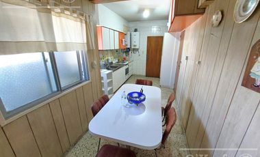 Departamento en venta  4 Ambientes, Quilmes - con Cochera y Baulera  APTO CRÉDITO!!!