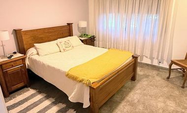 Quinta modena , quincho de grandes dimensiones y pileta. A mts de nueva circunvalación VENADO TUERTO.