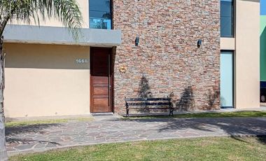 Casa en  VENTA en PARQUE LAS NACIONES