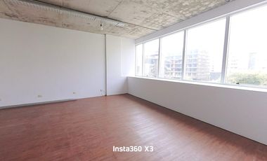 Oficina en  Alquiler  en edificio Vientos del Delta, Nordelta