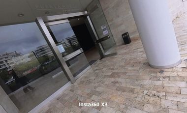 Oficina en  Alquiler  en edificio Vientos del Delta, Nordelta