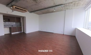 Oficina en  Alquiler  en edificio Vientos del Delta, Nordelta