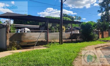 Gran terreno en  en venta  en esquina sobre Av. Tomas Guido  ideal para Duplex