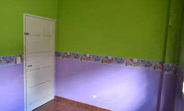 Casa-San Justo-Isidro Casanova-3ambientes-cochera-patio-oportunidad-permuta-financiación,lote propio