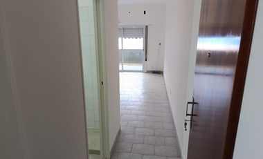 Departamento de un ambiente Moron Sur