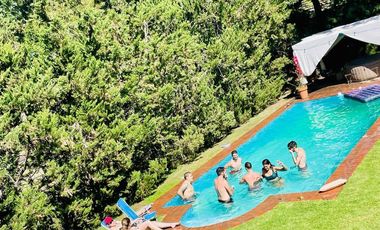 Casa en venta - 4 Dormitorios 4 Baños - Cocheras - 1.007Mts2 - Benavidez
