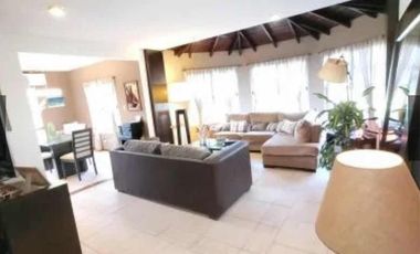 Casa en venta - 4 Dormitorios 4 Baños - Cocheras - 1.007Mts2 - Benavidez