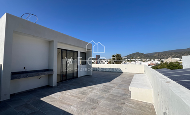 CASA EN VENTA EN BOSQUE CEDROS, ARBOLADA BOSQUES DE SANTA ANITA, TLAJOMULCO