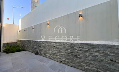 CASA EN VENTA EN BOSQUE CEDROS, ARBOLADA BOSQUES DE SANTA ANITA, TLAJOMULCO