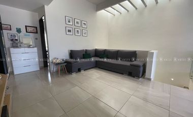 CASA EN VENTA EN RESIDENCIAL ASTURIAS FRENTE A PARQUE