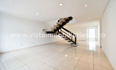Arriendo Casa Comercial Sector Avenida Santander, Manizales